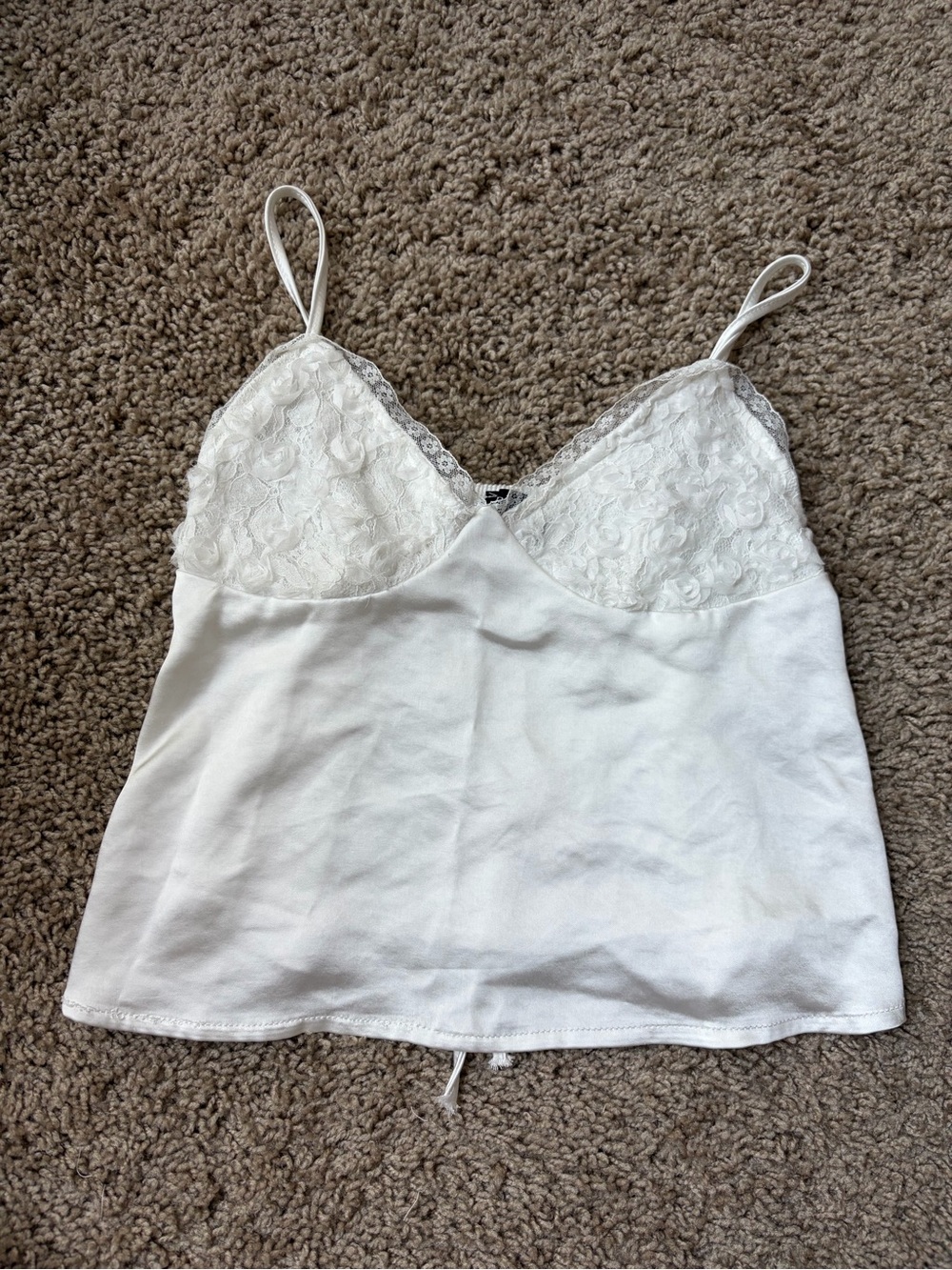 PacSun White Lace-Detail Spaghetti Strap Cami